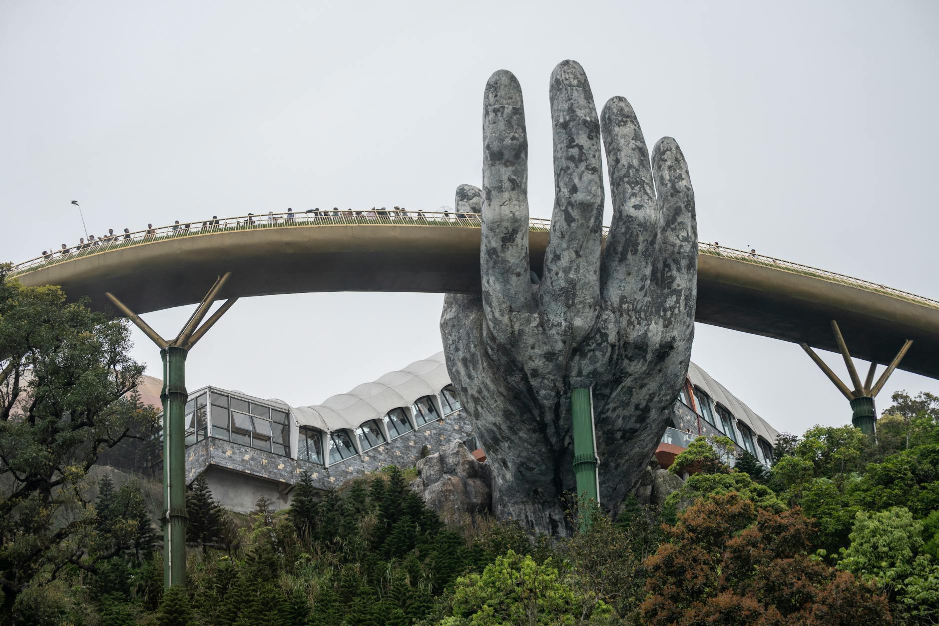 Archiwalne zdjęcie ulicy w Myszkowie – Myszków na starych fotografiach dokumentujących historię miasta